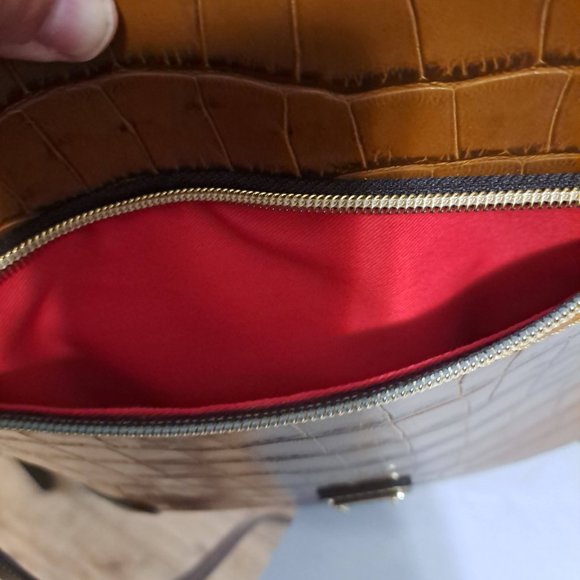 Dooney & Bourke Crossbody Purse - Picture 3 of 4